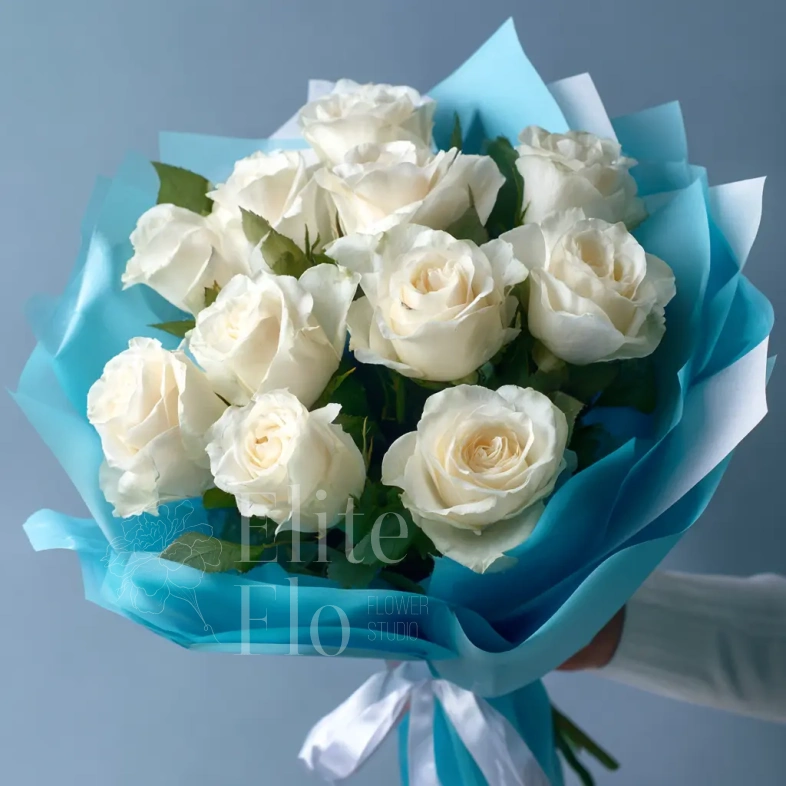 Белые розы &laquo;Тишина зимы&raquo;