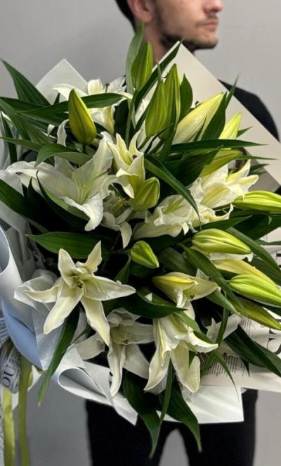 Совершенство букет из 5 лилий