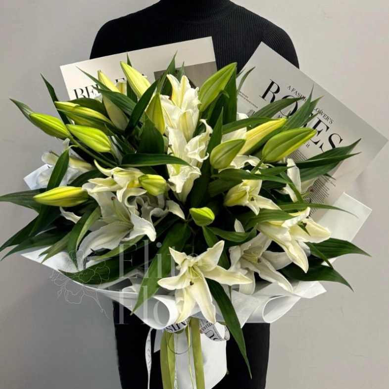 Совершенство букет из 5 лилий