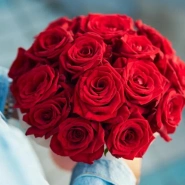 15 красных розтв шляпной коробочке 4