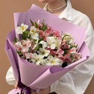 Букет из 11 альстромерий 4