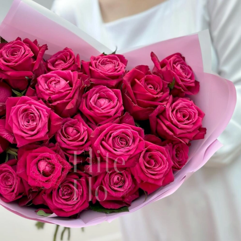 19 малиновый роз