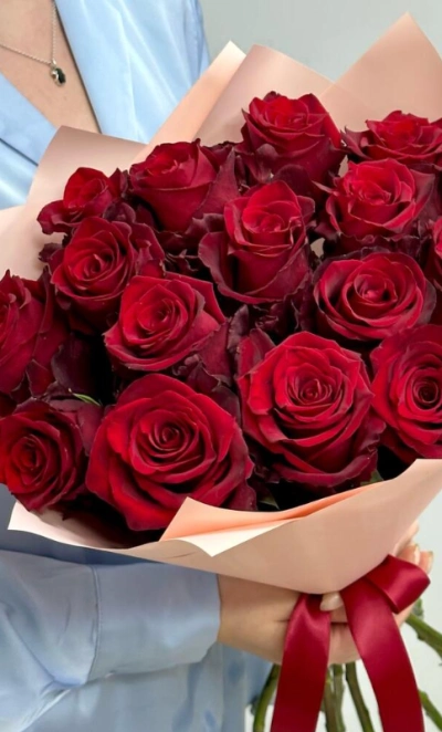 15 сортовых роз 