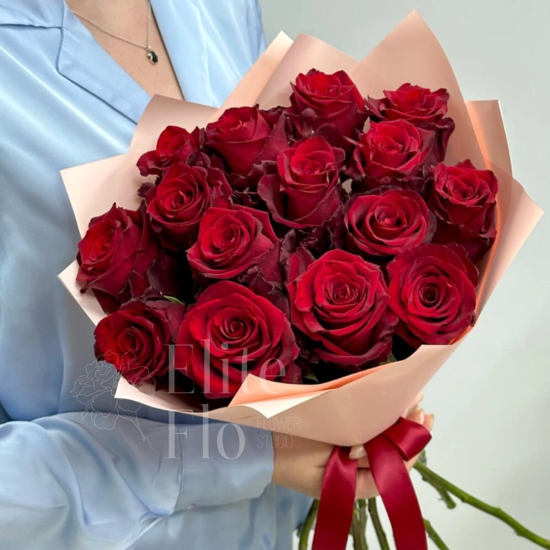 15 сортовых роз 