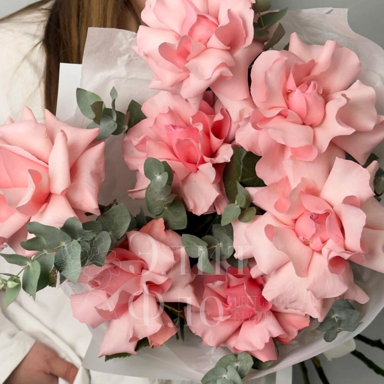 Букет из 7 французских роз