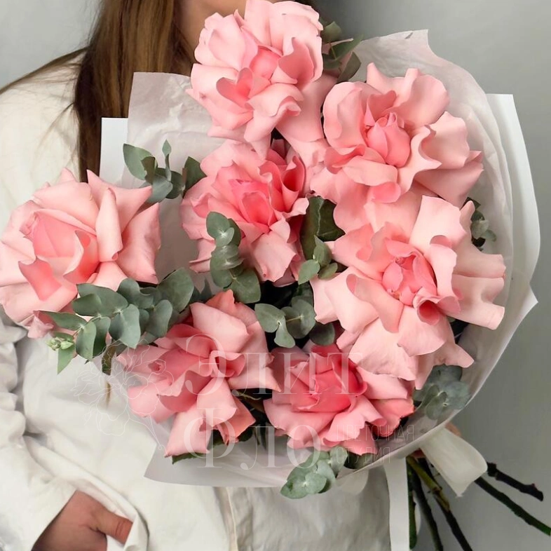 Букет из 7 французских роз