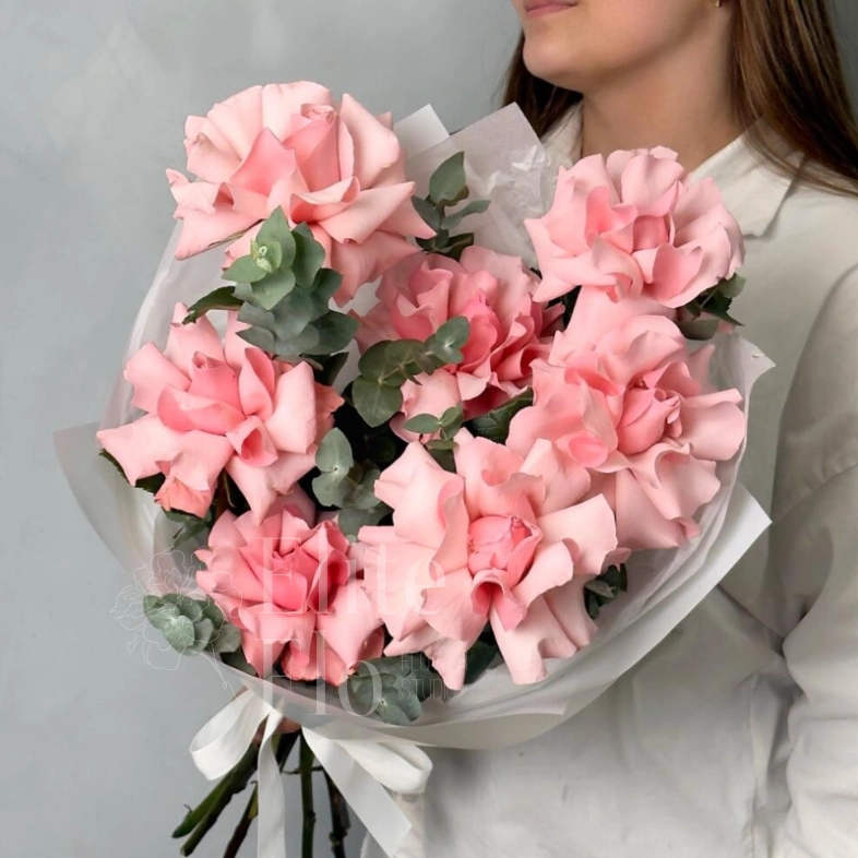 Букет из 7 французских роз