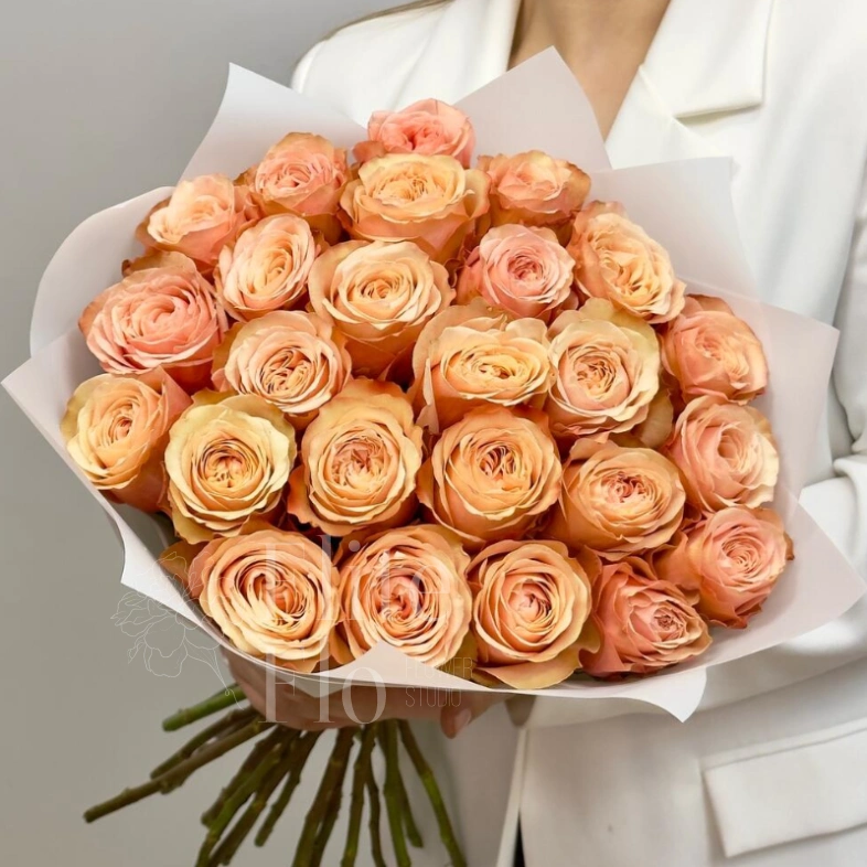 25 чайных роз 