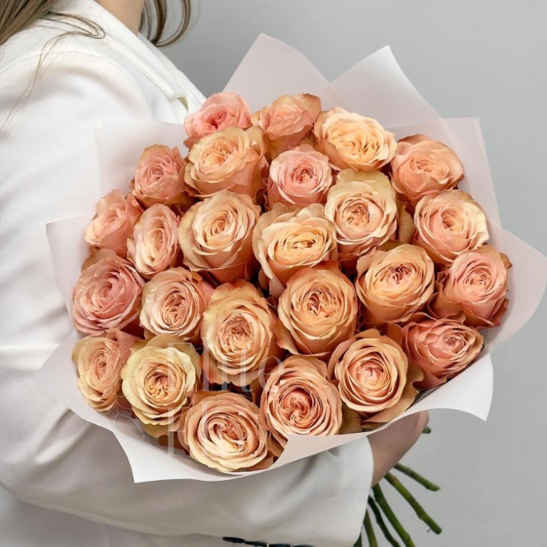 25 чайных роз 