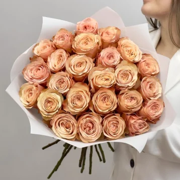 25 чайных роз 