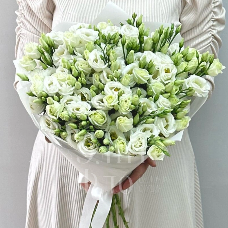 Белые эустомы