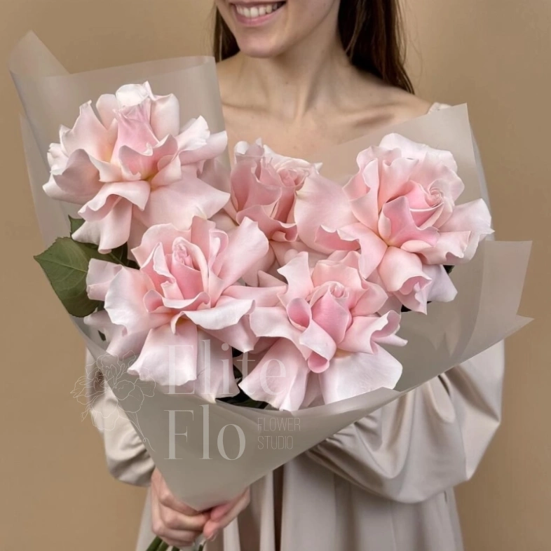 Букет из 5 французских роз