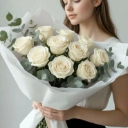 Белые розы Elegance 3