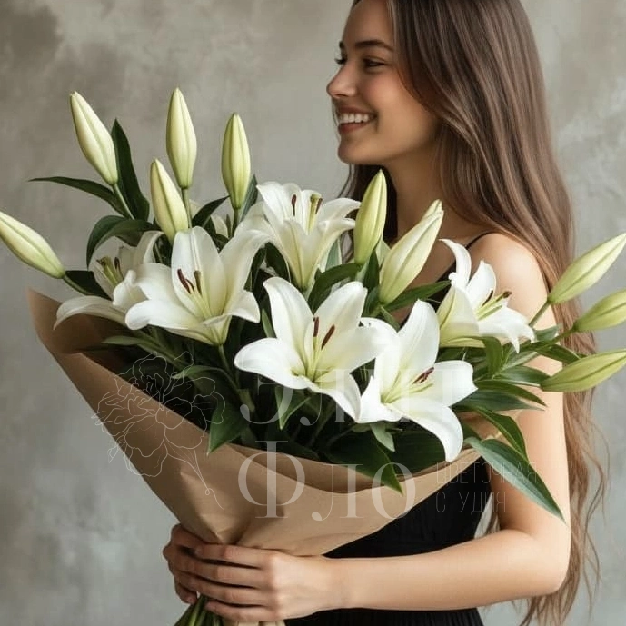 Белые лилии