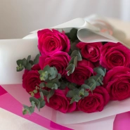 Букет из 9 малиновый роз 4